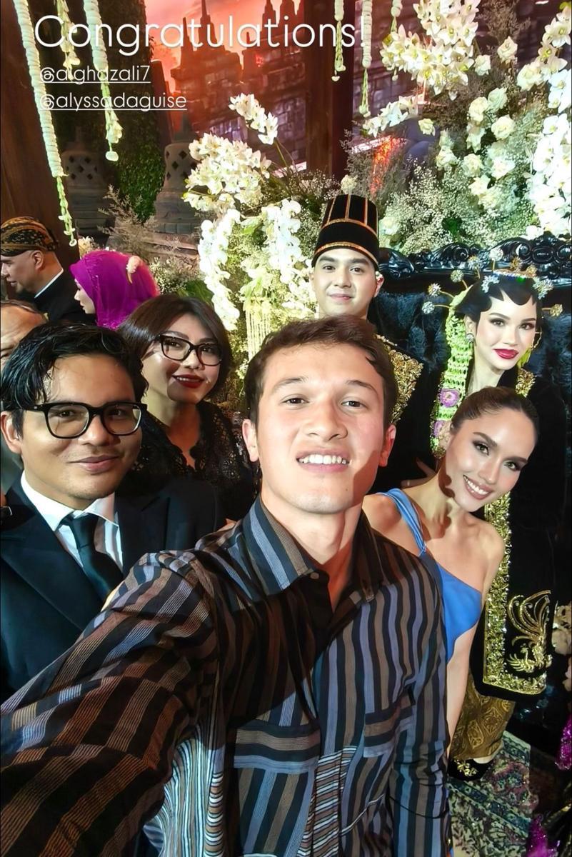 Pasangan artis di ngunduh mantu Al Ghazali dan Alyssa Daguise (instagram.com/claurakiehl)