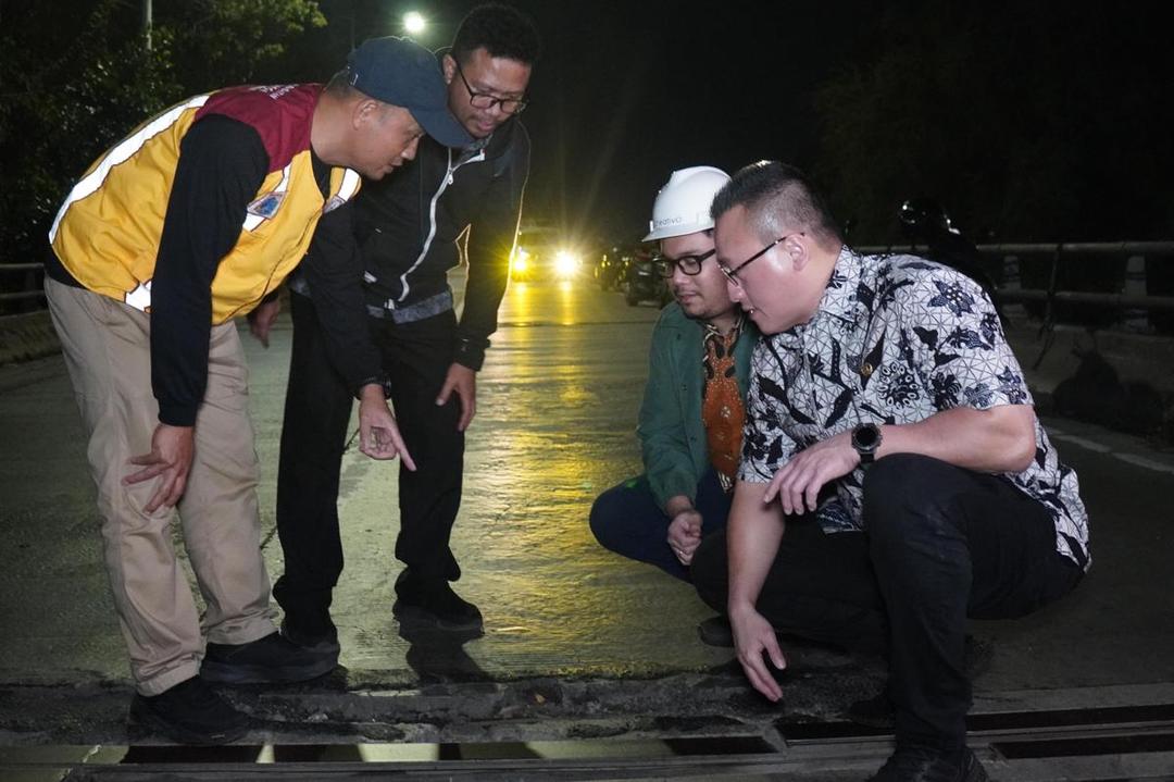 DPRD DKI Sidak Jalan Rusak Parah, Dinas Marga Minta Maaf