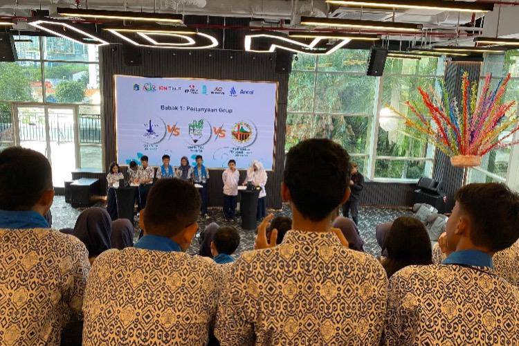 Potret keseruan acara final Teka-Teki Gen Alpha yang diadakan di IDN Times pada Jumat 20 Juni 2025 (dok. Pribadi/Tamisha Ulfahira Al Amri)