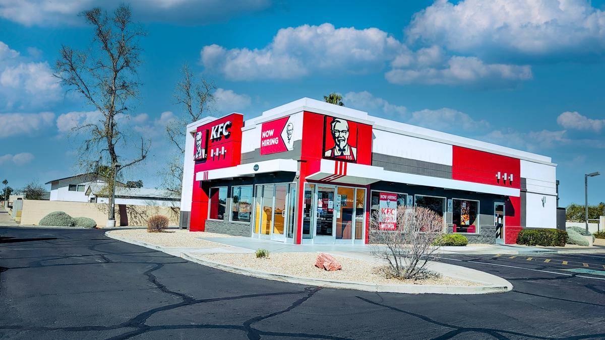 restoran KFC (unsplash.com/iStrfry , Marcus)