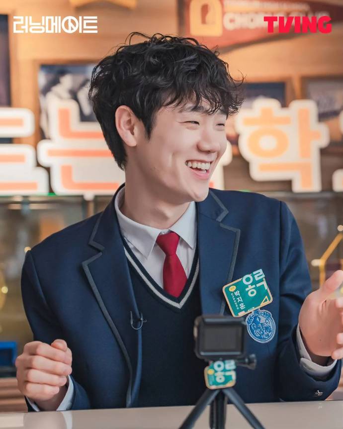 Still cut drama I Am a Running Mate (dok.TVING Drama/I Am a Running Mate)