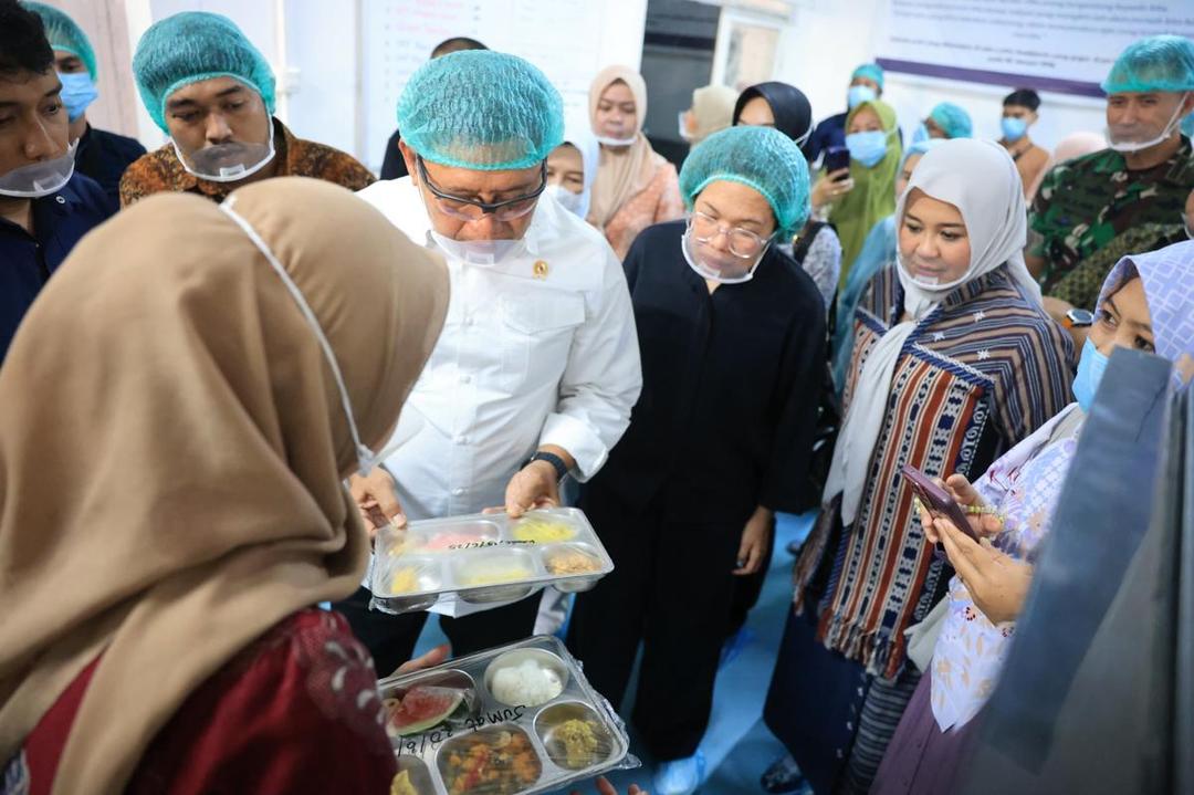 KSP Tinjau Dapur MBG, Pemkot Makassar Tegaskan Dukungan Program Nasional