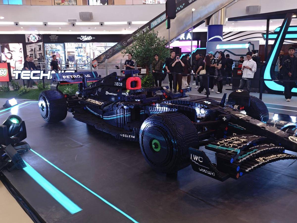 LEGO Grand ‘Brix’ Pop-Up Experience