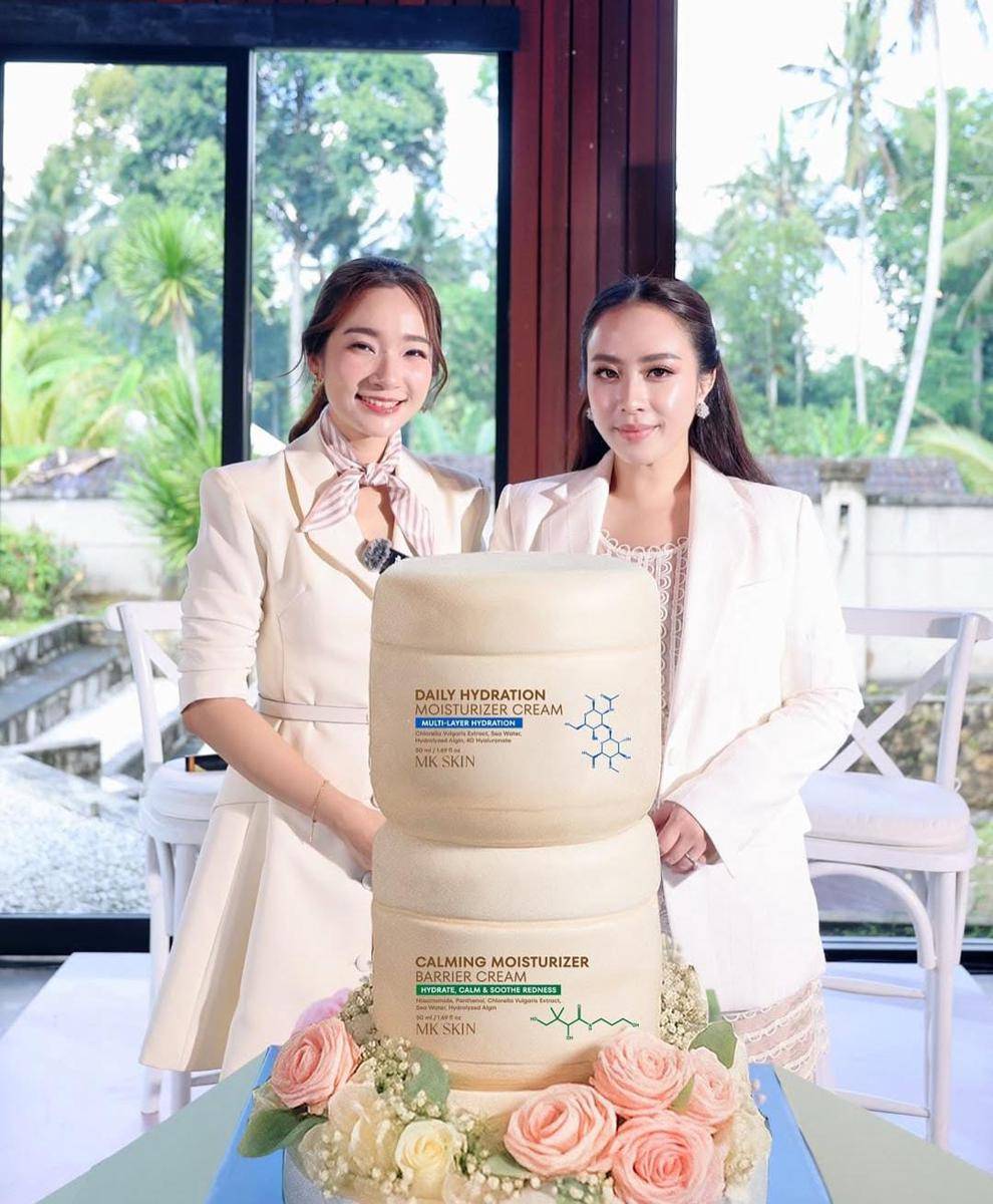 Potret peluncuran Daily Hydration Moisturizer Cream dan Calming Moisturizer Barrier Cream dari MK SKIN. (dok. MK SKIN)