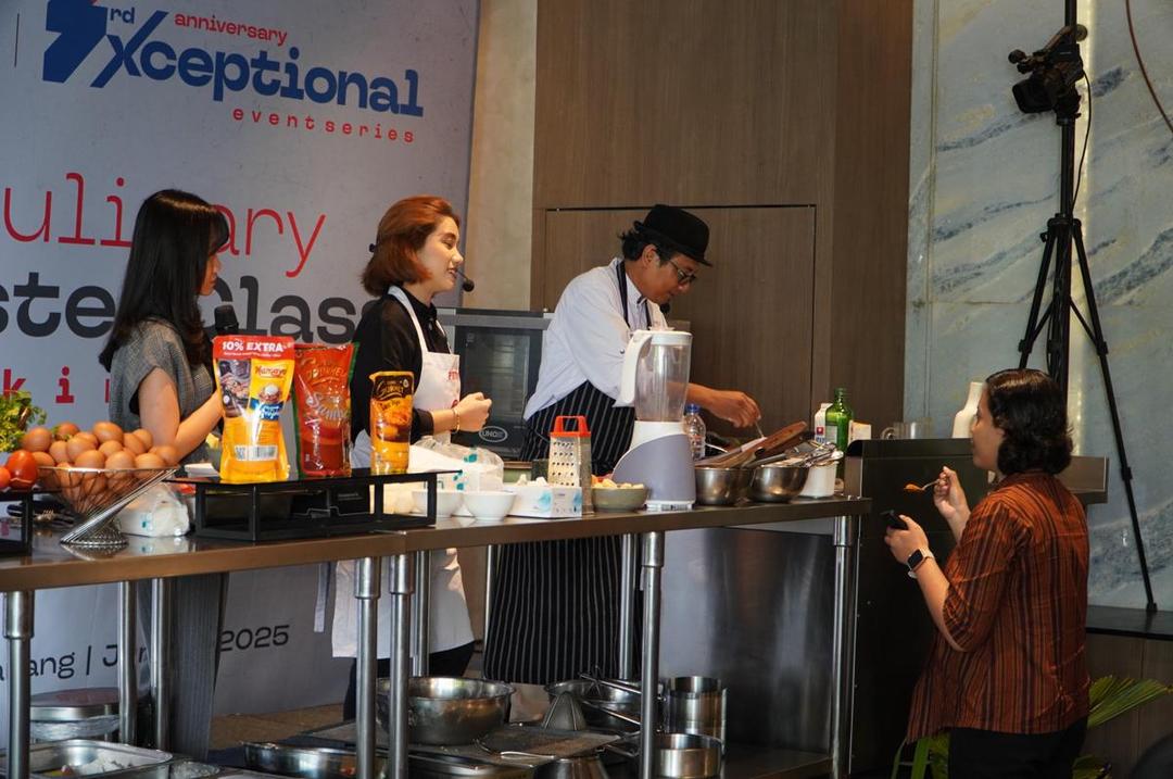 hotel aruss, demo masak