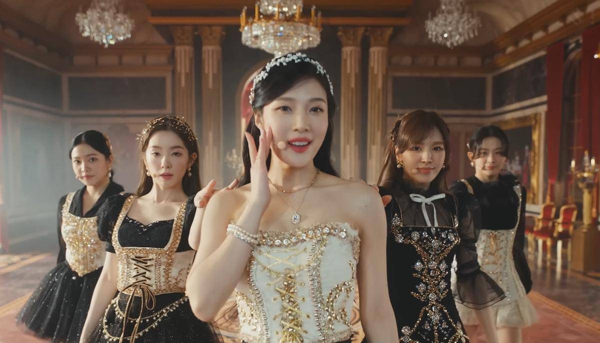 part ikonik Joy Red Velvet di lagu "Feel My Rhythm" (youtube.com/Red Velvet)