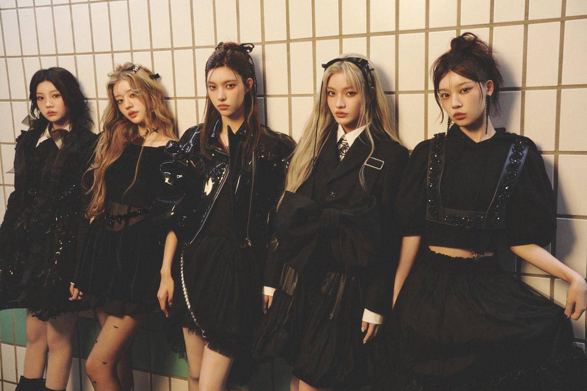 potret ILLIT di mini album I'LL LIKE YOU (dok. Weverse/ILLIT)
