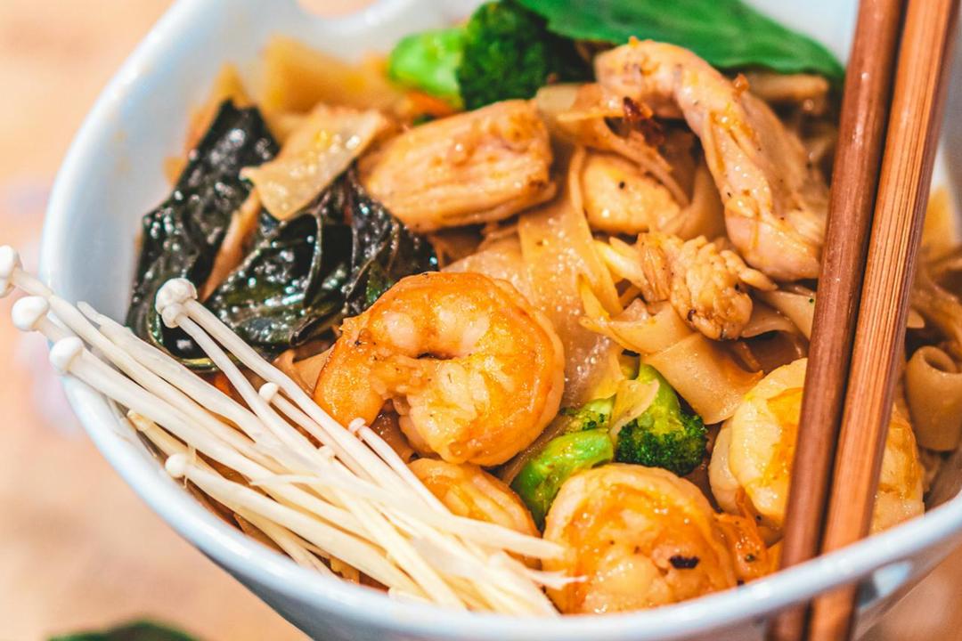 Resep Udang Ayam Saus Miso Pedas, Menu Simpel Rasa Restoran Jepang!