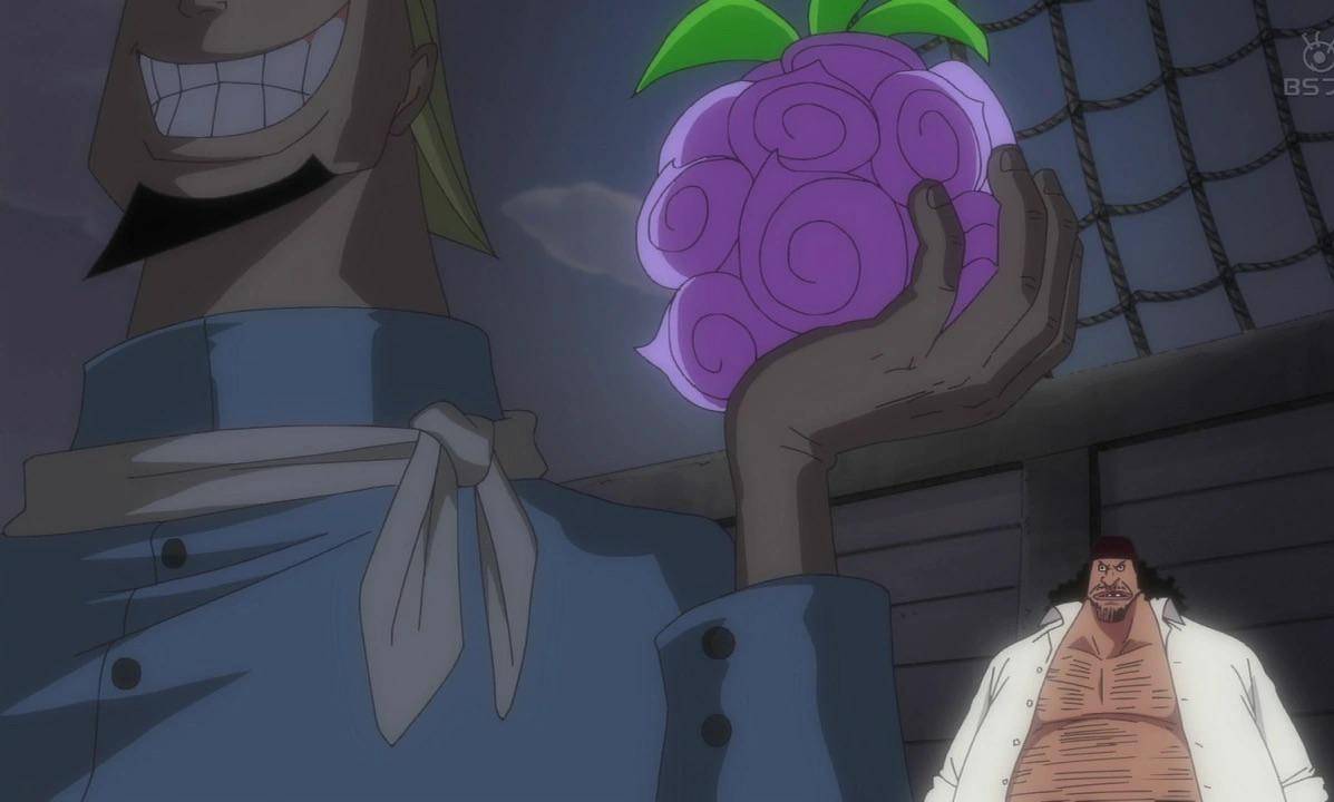 Thatch memegang Buah Iblis (dok. Toei Animation/One Piece)