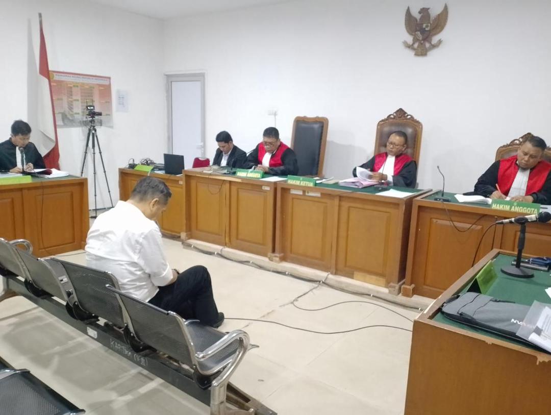 Eks Kadisnaker Sumsel Deliar Marzoeki Dituntut 8 Tahun Penjara