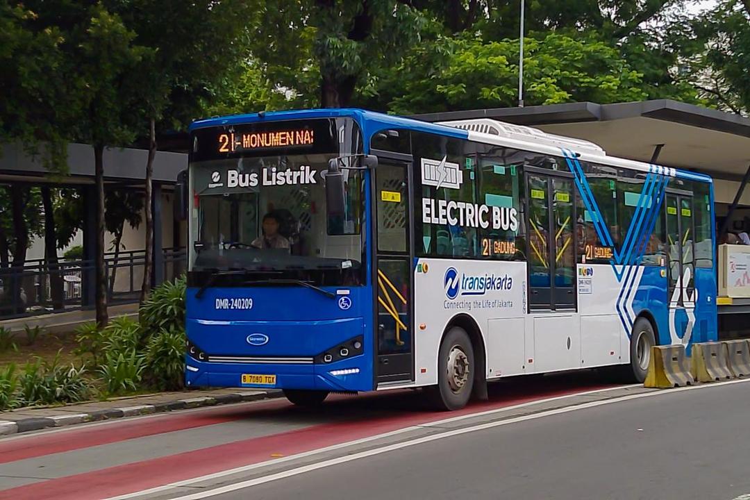 Potret TransJakarta Koridor 2 (commons.wikimedia.org/Desta231206)