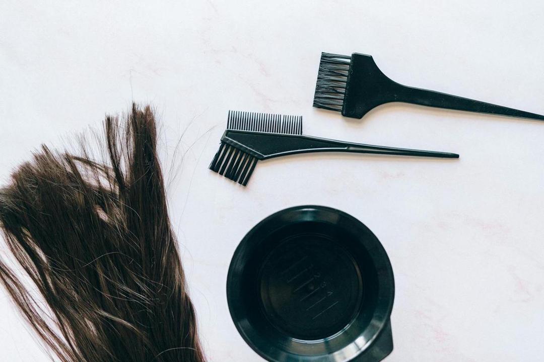 Apakah Box Dye Buruk untuk Rambutmu? Simak Kata Expert!