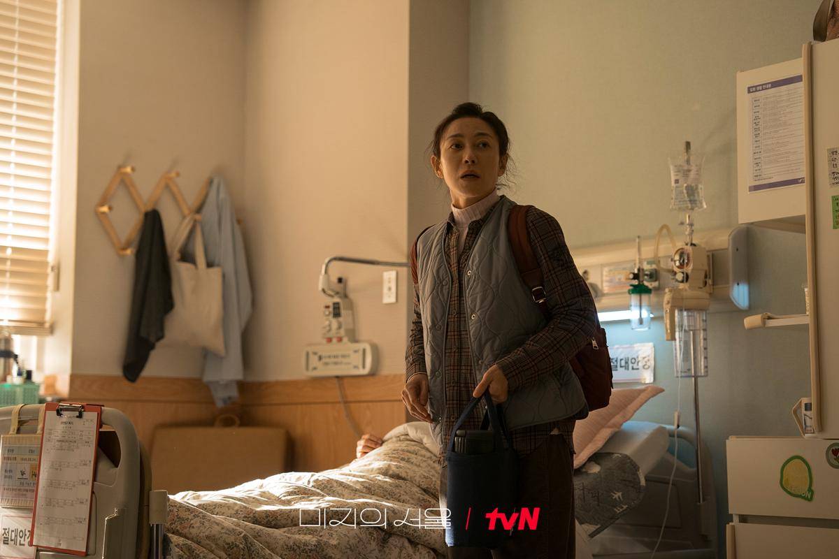 still cut Drama Korea Our Unwritten Seoul (twitter.com/@CJnDrama)