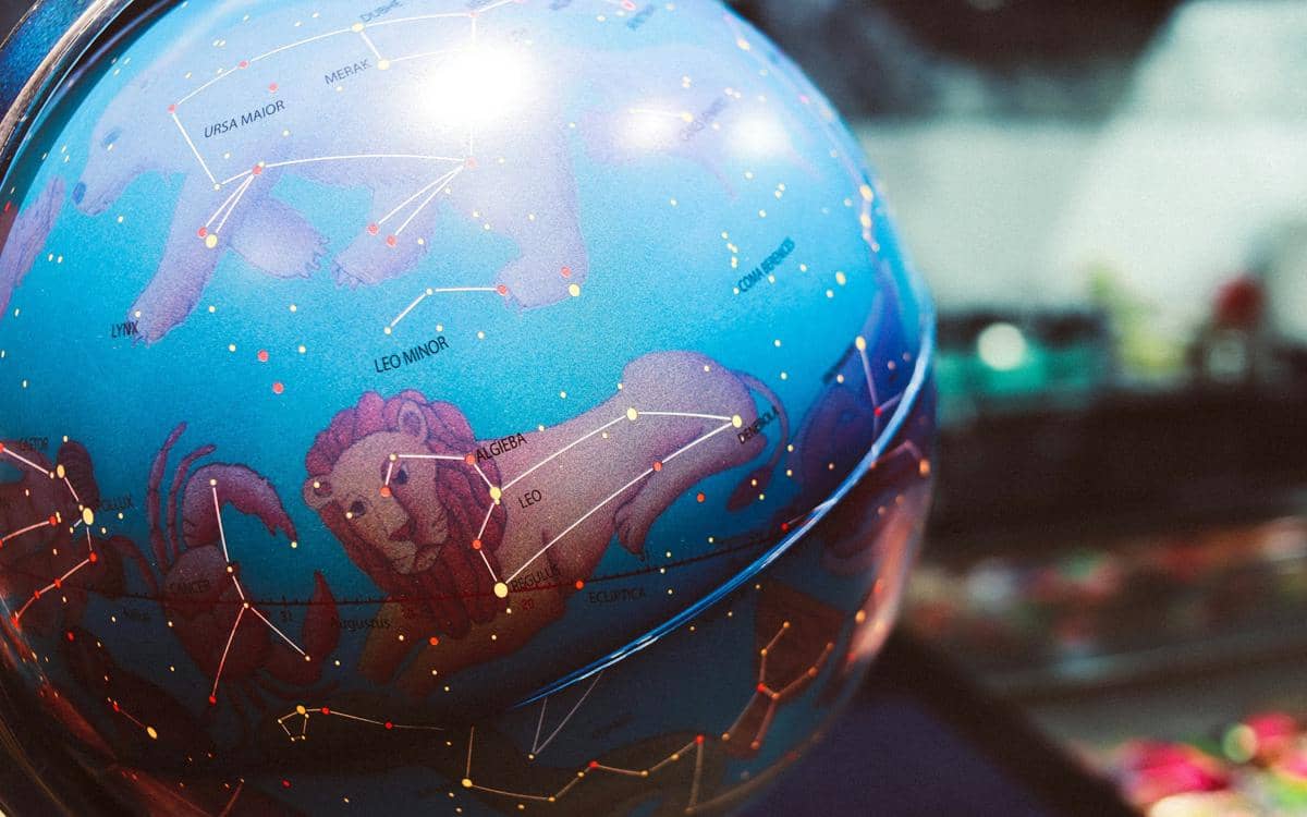5 Hal tentang Zodiak yang Bisa Bikin Kisah Cintamu Makin Seru