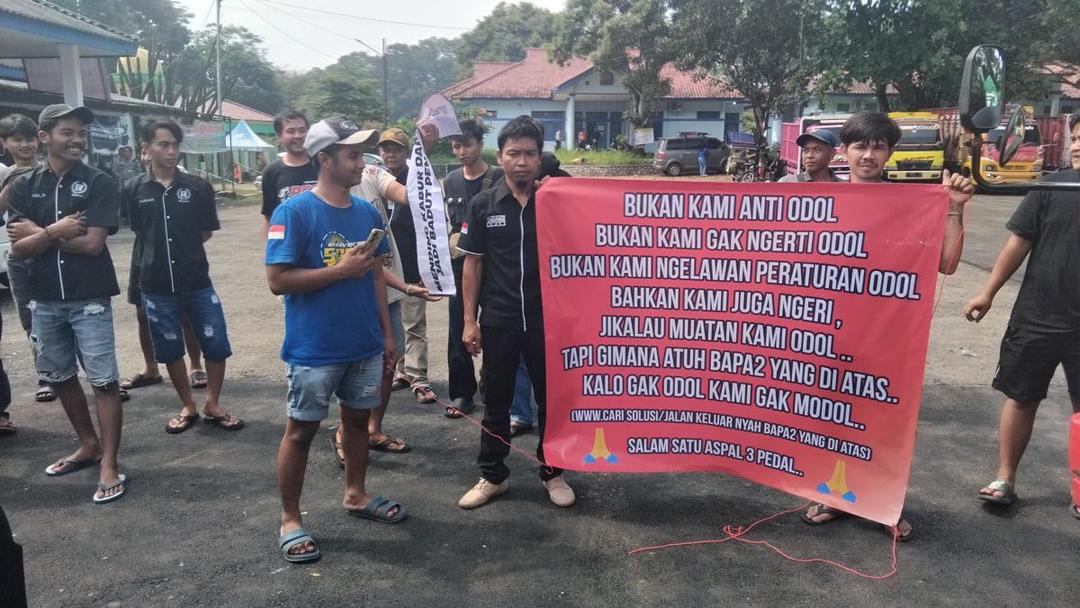 c0afa4e5-cb2d-49ad-955b-147a0a1f0530.jpeg