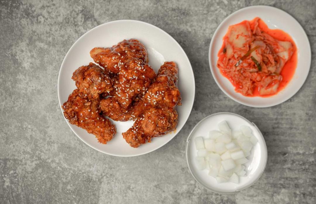 5 Tips Membuat Korean Fried Chicken yang Renyahnya Tahan Lama, Gak Lembek!