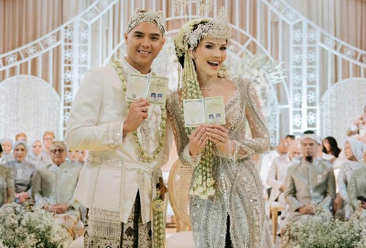9 Potret Pernikahan Artis Sepanjang Juni 2025, Mewah dan Kental Nuansa Adat