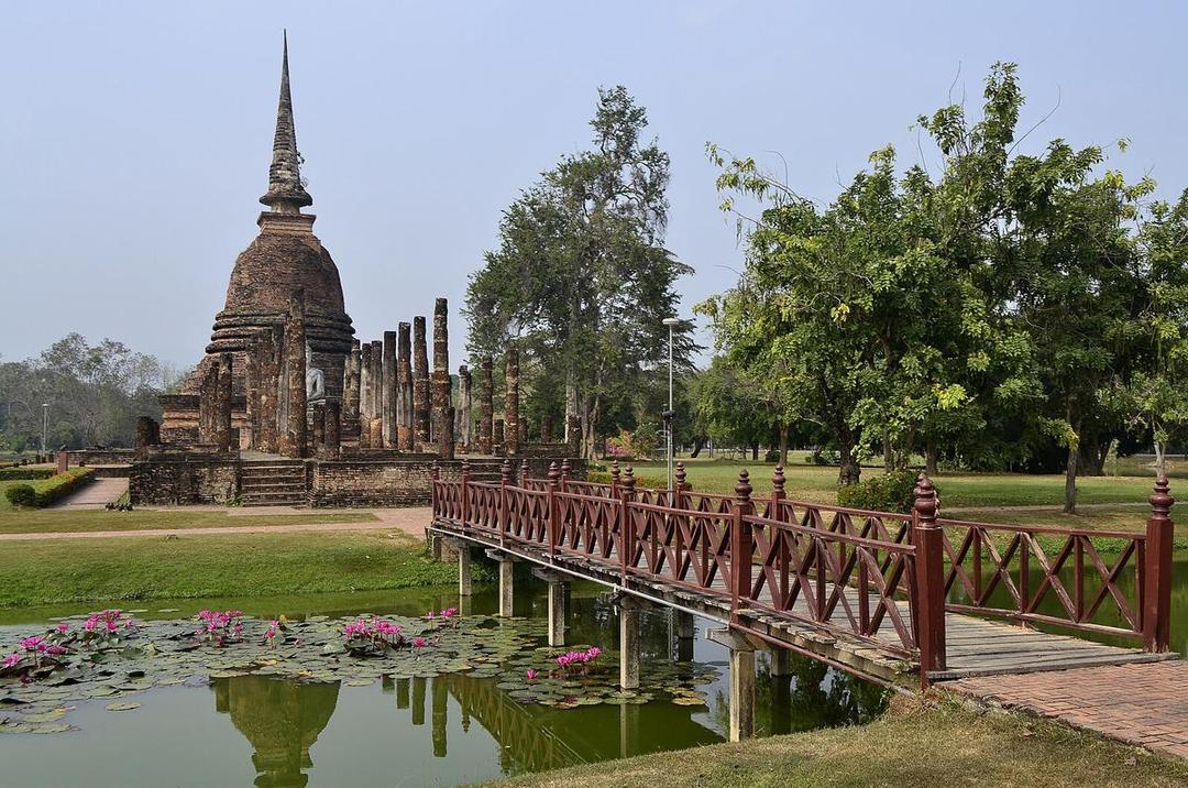 Sukhothai Historical Park, Thailand: Lokasi, Jam Buka, HTM, dan Tips