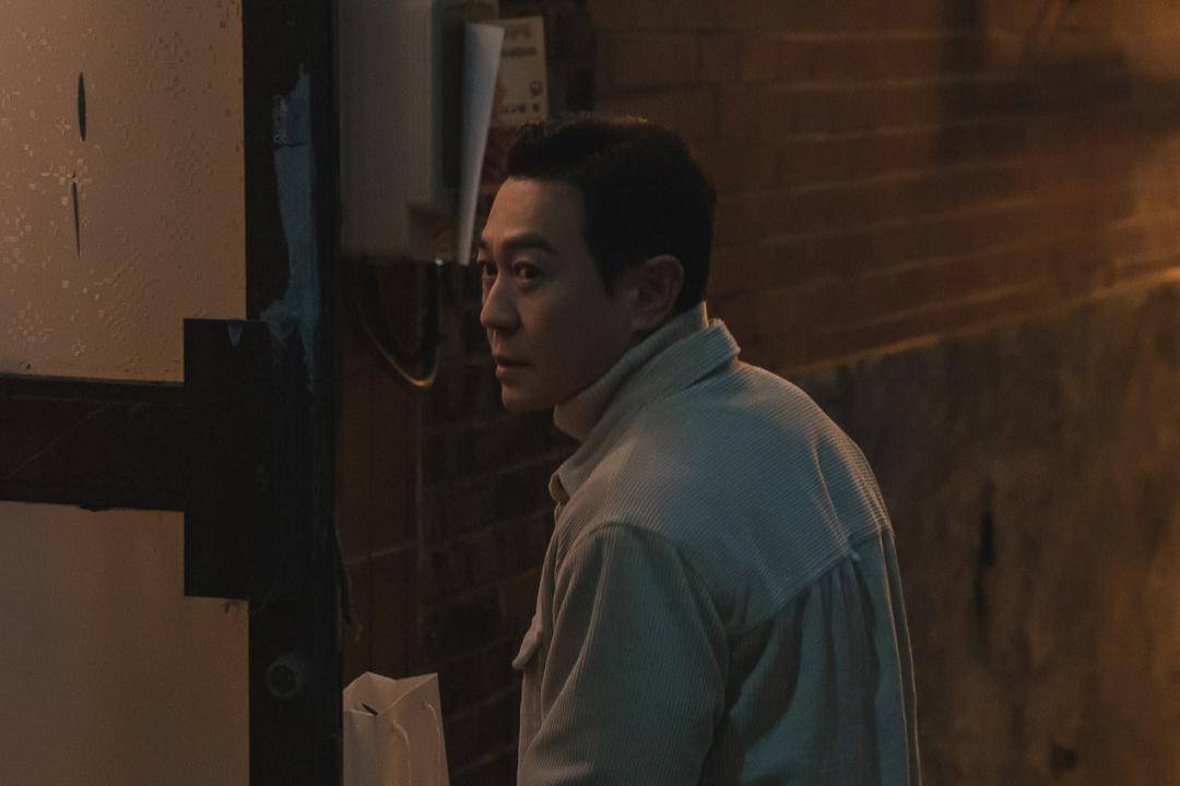 still cut drama Hunter with A Scalpel (instagram.com/xplusu.series)