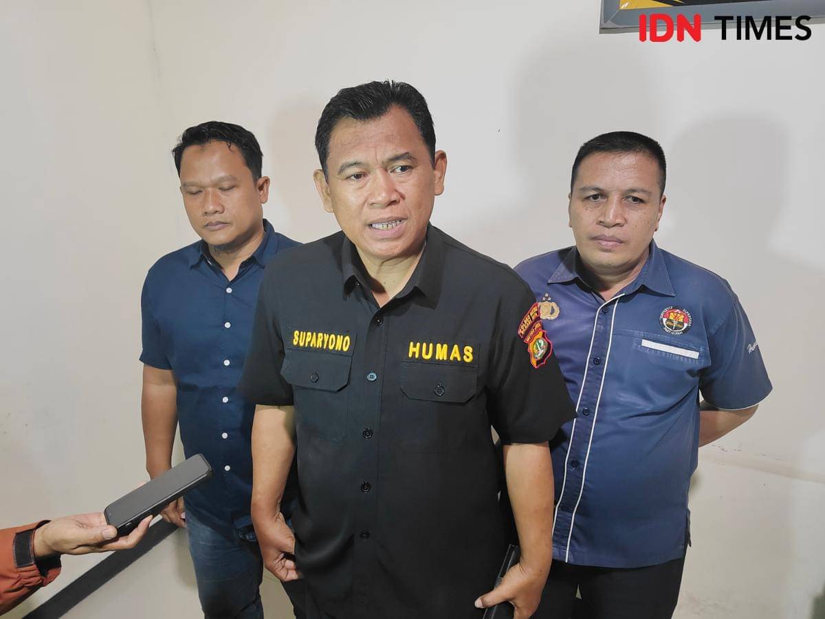 Pencuri gasak emas 50 gram