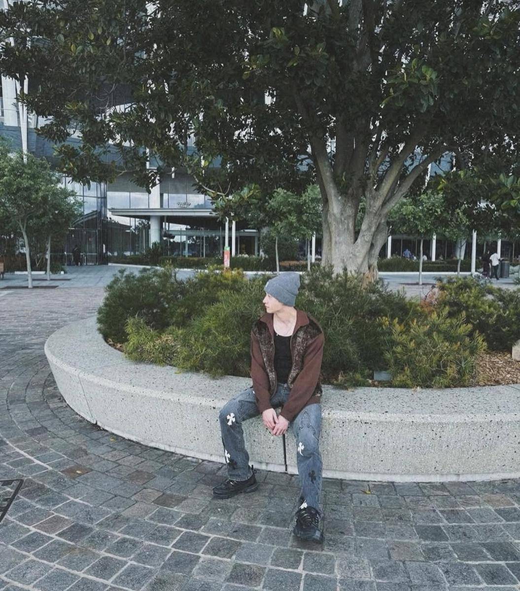 Bang Chan Stray Kids (instagram.com/gnabnahc) 