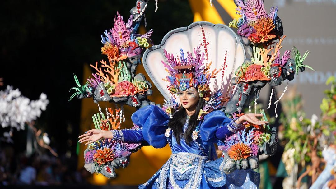Potret acara Karnaval Etnik Banyuwangi (Dok. Kementerian Pariwisata RI)