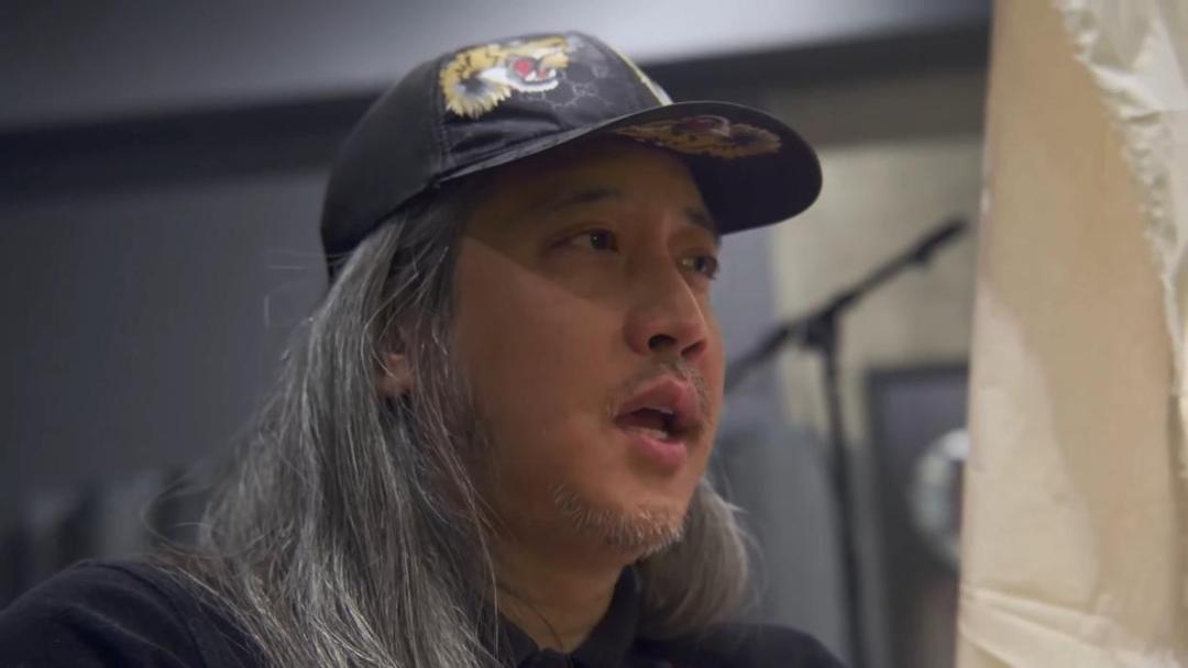 Sean Miyashiro (youtube.com/nonawav)