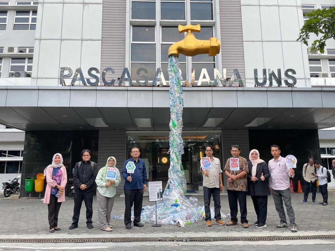 Kampanye_Plastik_UNS.jpeg