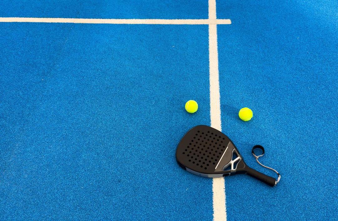 Padel Racket.jpg