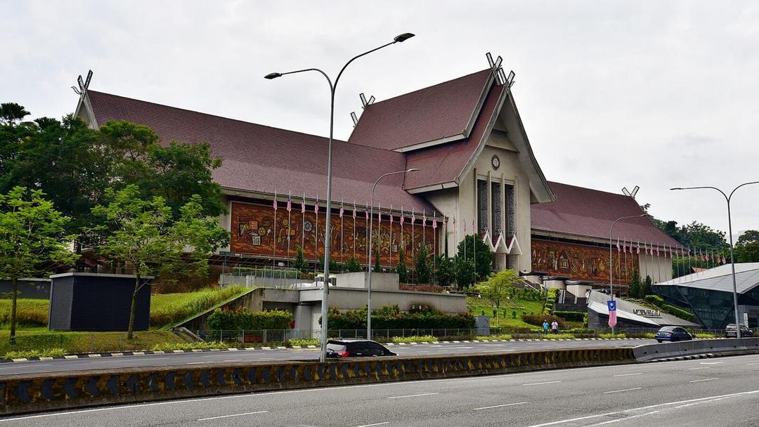 Muzium Negara: Lokasi, Rute, Harga Tiket, Jam Buka, dan Tips