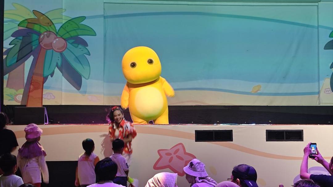 Meet & Greet with Nailoong di Ice Age Arctic Adventure pada Jumat (27/6/2025). (IDN Times/Febriyanti Revitasari)
