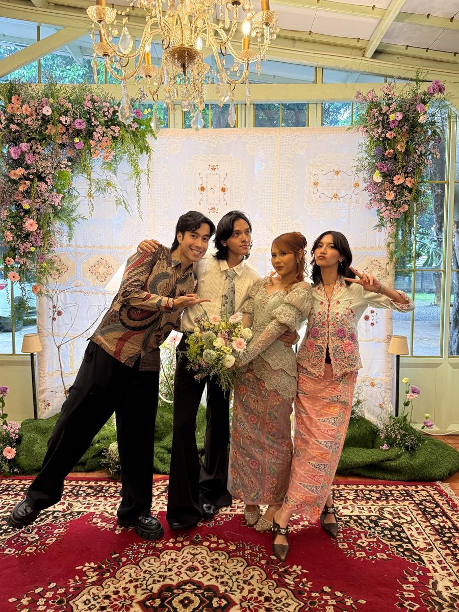lamaran Nadin Amizah (instagram.com/cakecaine)