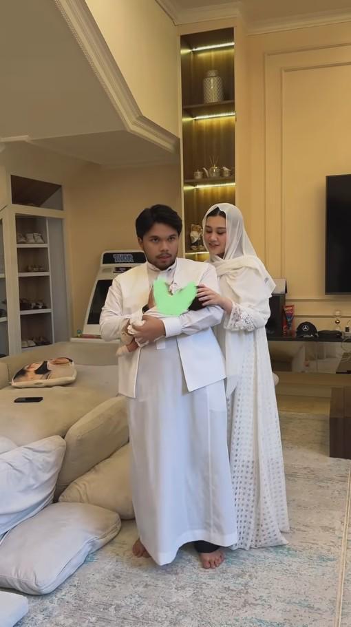 akikah baby Arash anak Aaliyah Massaid (Instagram.com/thariqhalilintar)