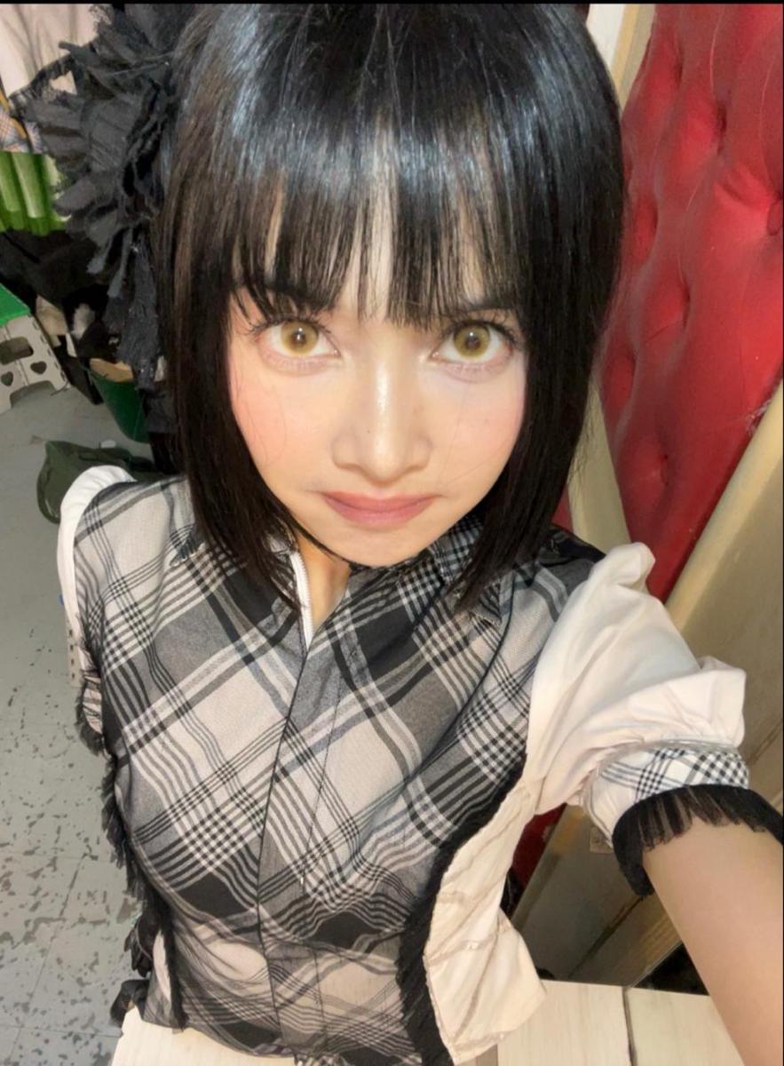 Feni JKT48 (x.com/@F_FeniJKT48)
