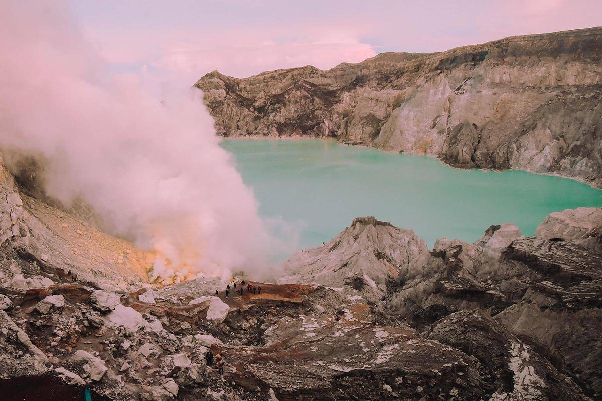 Kawah Ijen. Pixabay/IqbalStock