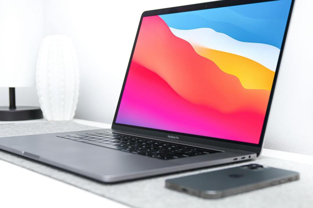 5 Sisi Menyebalkan dari MacBook yang Jarang Dibicarakan