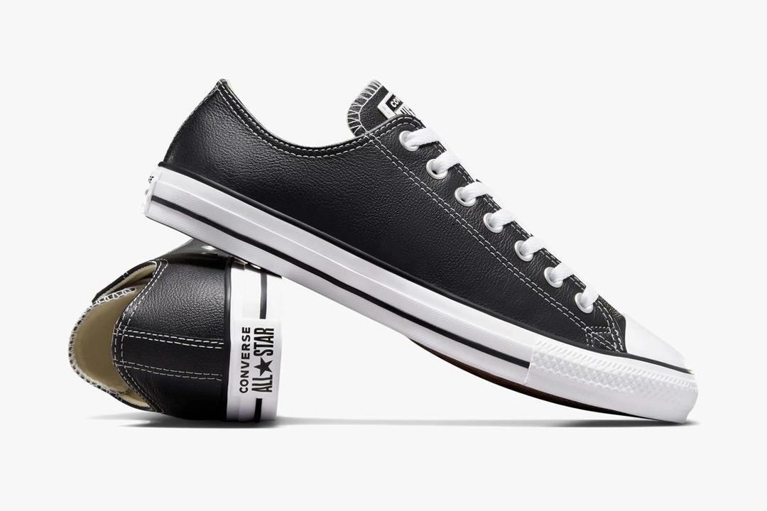 Sepatu Converse Chuck Taylor All Star Leather