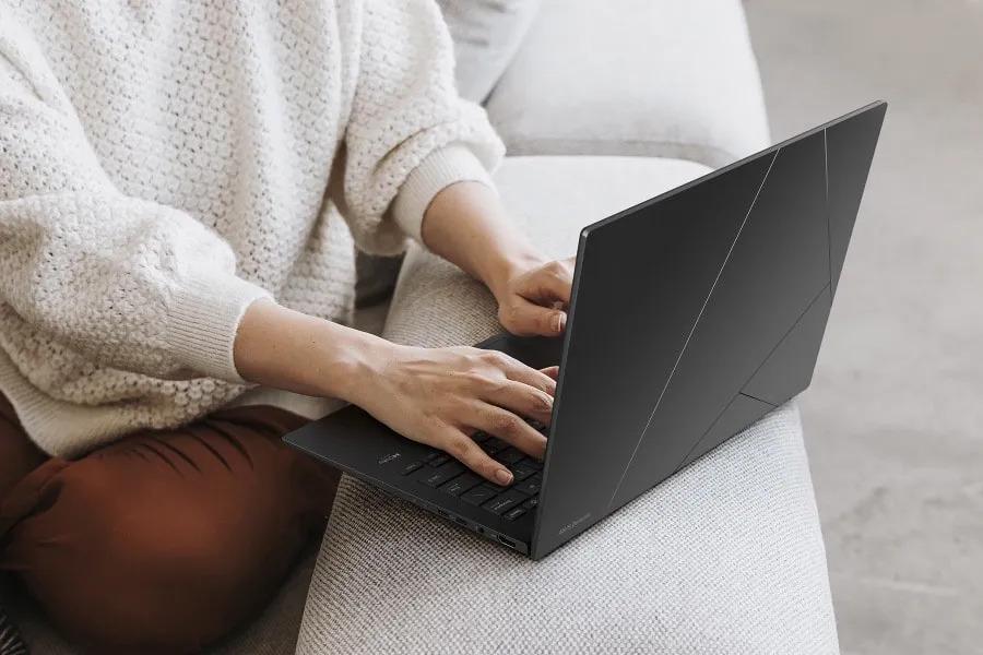 ASUS Zenbook 14 OLED UM3406KA