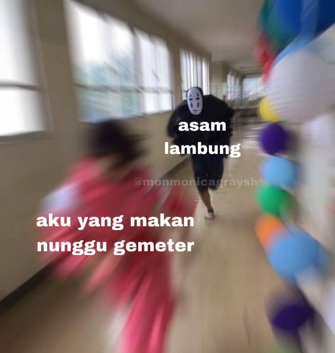 Meme kabur dari kenyataan (x.com/monmonicagraysh)