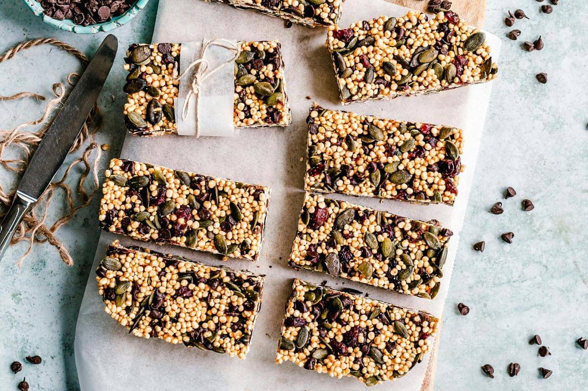 ilustrasi granola bar