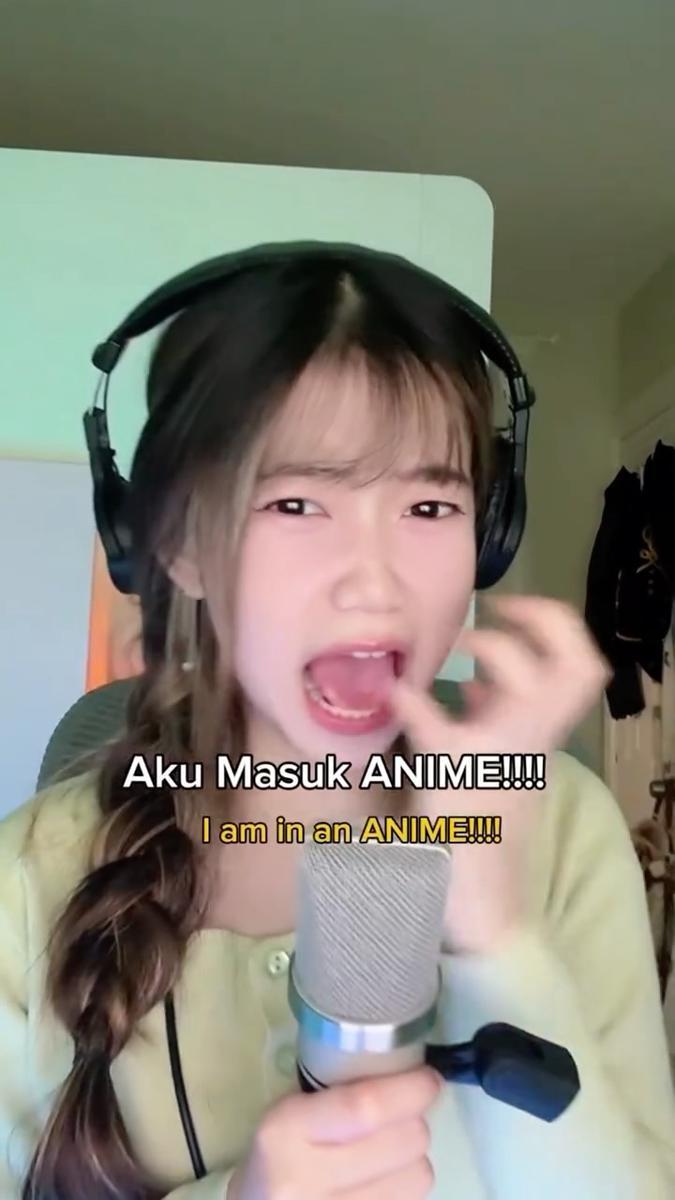 Shania Yan (instagram.com/shaniayanofc)
