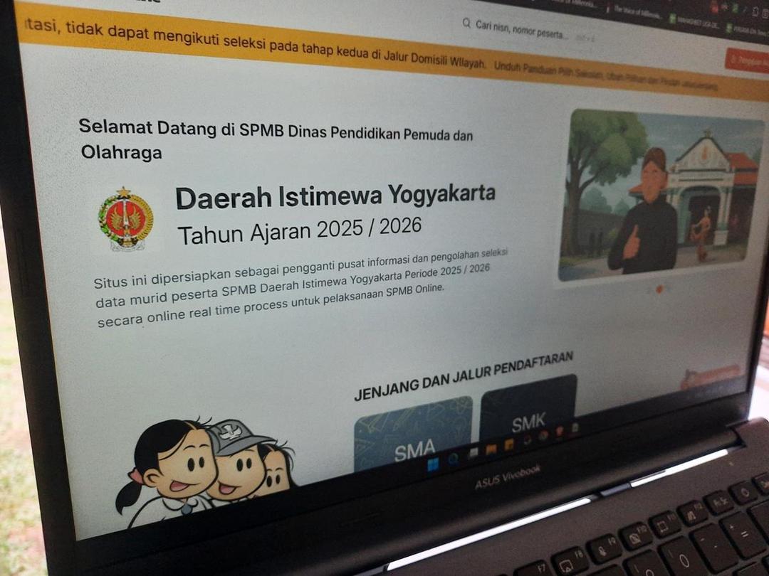 Laman SPMB 2025 DIY.jpeg