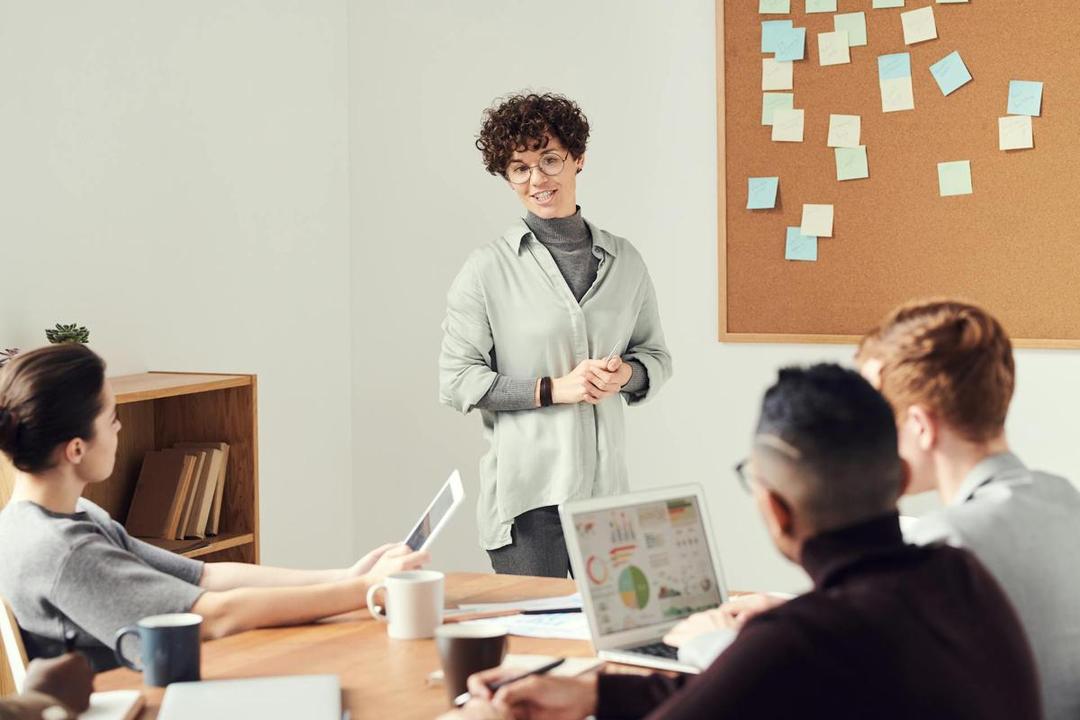 5 Kesalahan Fatal yang Harus Dihindari saat Public Speaking