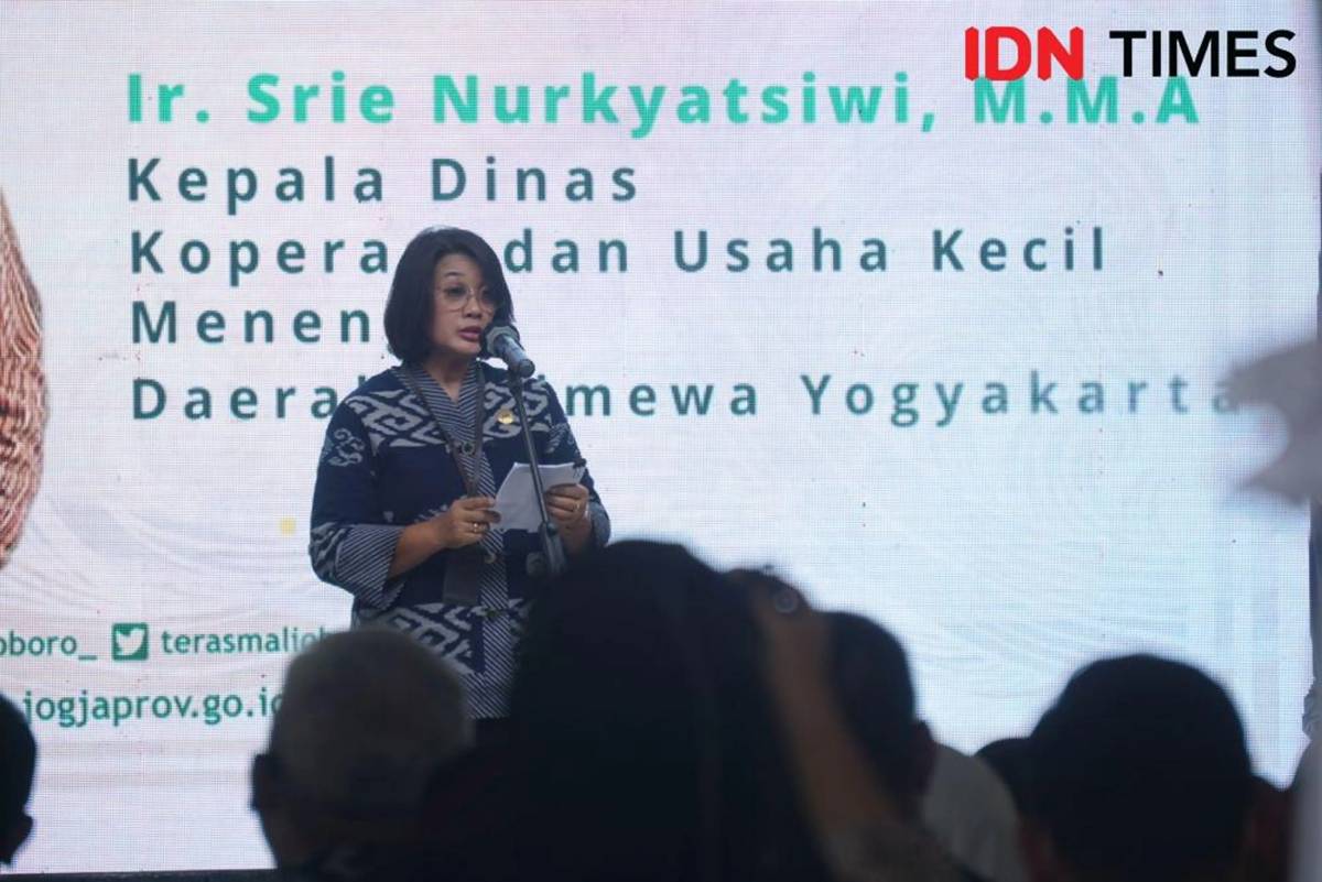 Kepala Dinas Koperasi dan UKM DIY, Srie Nurkyatsiwi. (IDN Times/Herlambang Jati Kusumo).