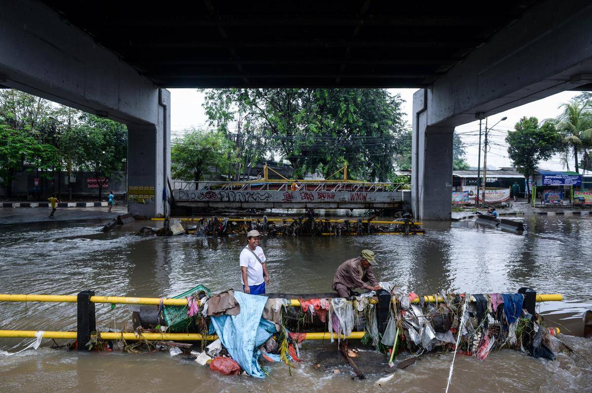 Banjir di Tangerang (ANTARA FOTO/Putra M. Akbar)
