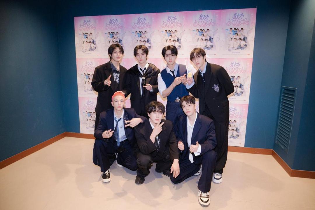 Stray Kids