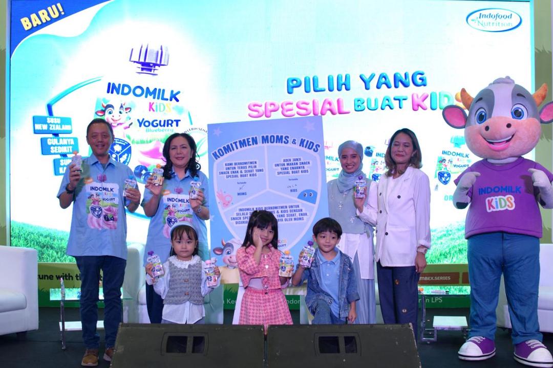 Foto 1 - Indomilk Kids Yogurt menegaskan komitmennya untuk menghadirkan camilan sehat untuk anak dalam Konferensi Pers di acara Mommy N’ Me di JICC Senayan.JPG
