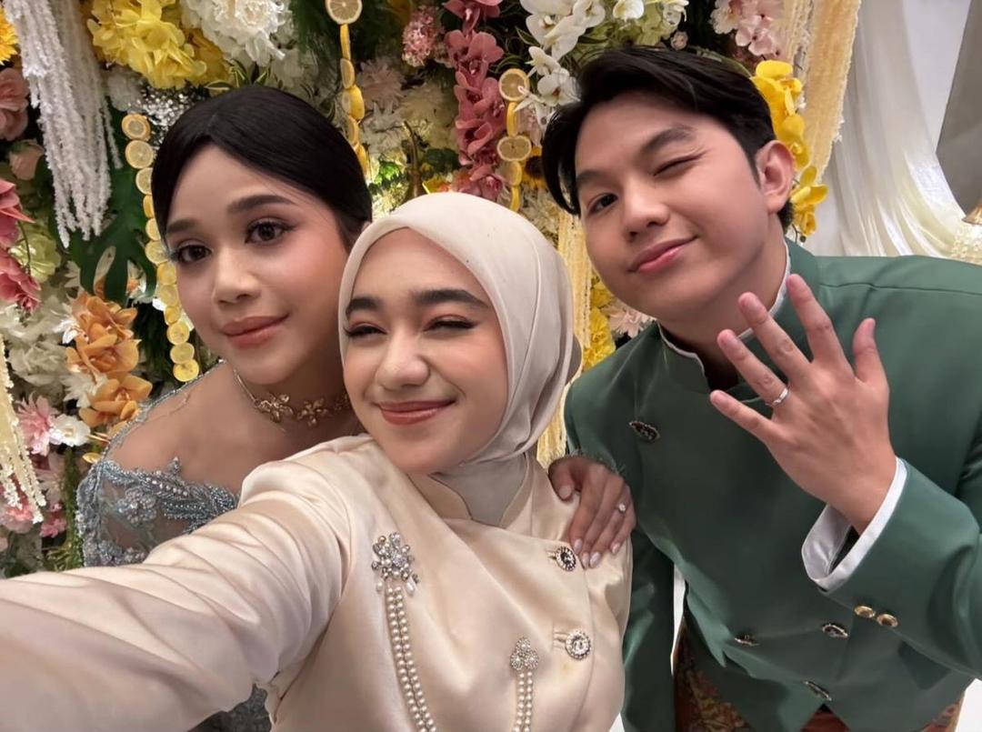 artis di lamaran Brisia Jodie (instagram.com/nabilataqiyyah)