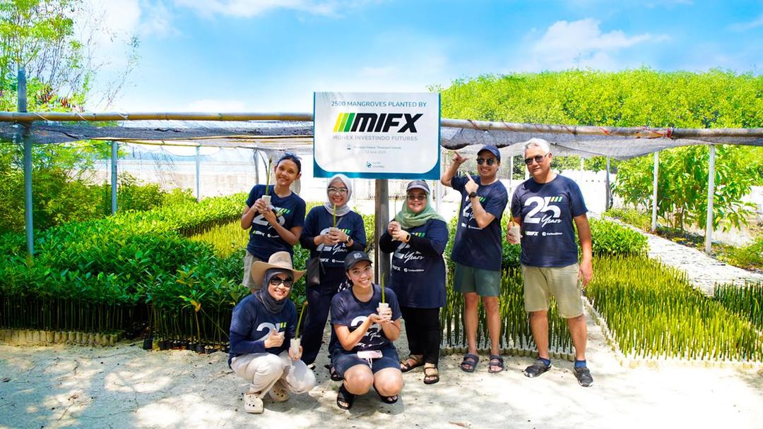MIFX 25th CSR Manggrove(3).jpg