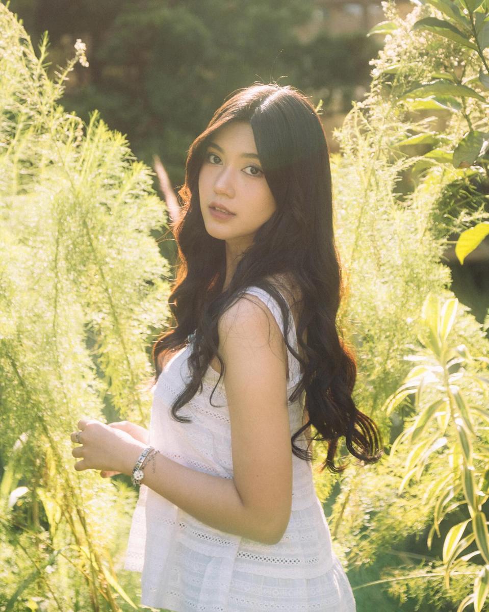 Indira Putri Seruni (instagram.com/jkt48.indira.s)
